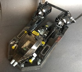 LEGO Set 7780 (Bat Boat Only) in perfect condition 2006 Bat Boat
