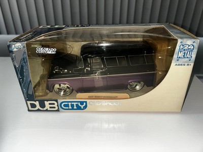 Jada Toys Dub City Oldskool 1957 Chevrolet Suburban 1:24 Black Purple Diecast