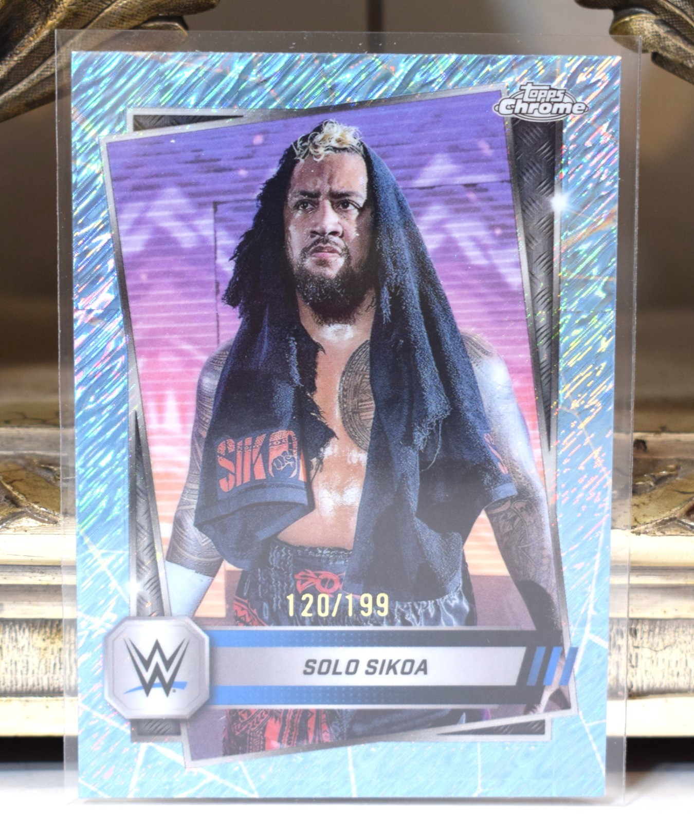SOLO SIKOA ~ 2025 Topps Chrome WWE #17 ~ AQUA SHIMMER REFRACTOR SP #/199
