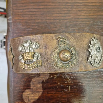 Vintage Sam Browne Belt With Regimental Badges. No Strap - Image 1 of 4