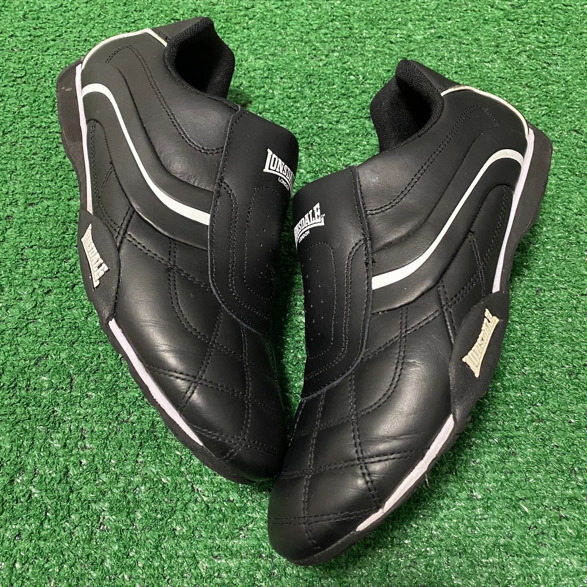 Size 10.5 - Lonsdale Camden Trainers Shoes Black 110075 Slip On