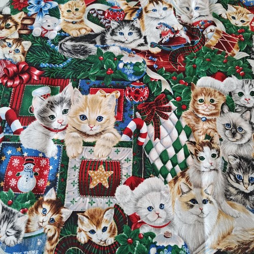 Christmas Kittens Fabric Cats Novelty Robert Kaufman Quilting 42" X 36" - 1 Yd - Picture 2 of 10