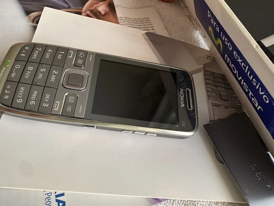 Nokia E52-1 En Buen Estado  Y Desbloqueado! No Simlock! - Imagen 2 de 4