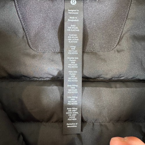 Lululemon Down For It All Weste Herren Medium schwarz Gänsedaunen Yoga Reißverschlusstasche - Bild 3 von 15