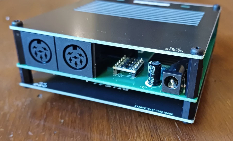 Pi1541-III DELUXE - FloppyDrive Emulator für Commodore 64 (nur Hut) - Bild 3 von 4