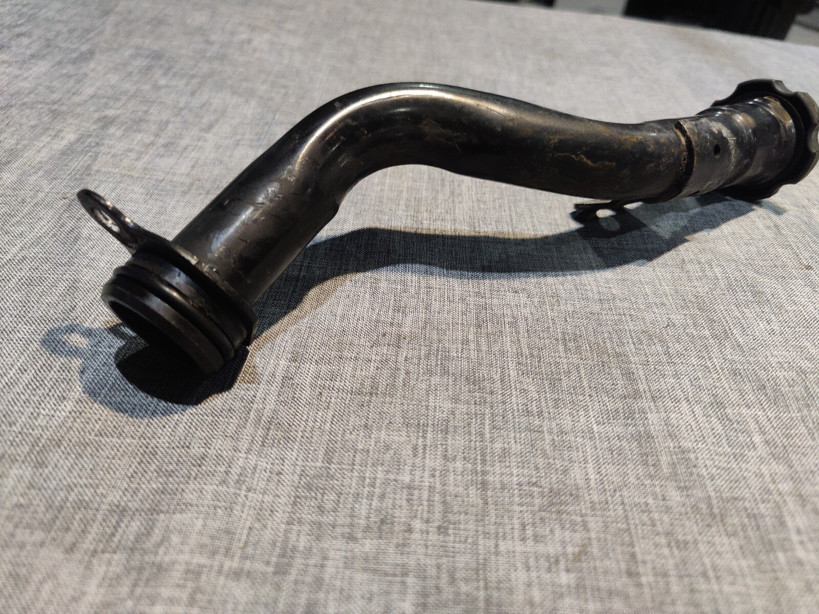 20012005 Chevy Silverado Duramax Oil Fill Tube 6.6 Lb7 LLY 97329096