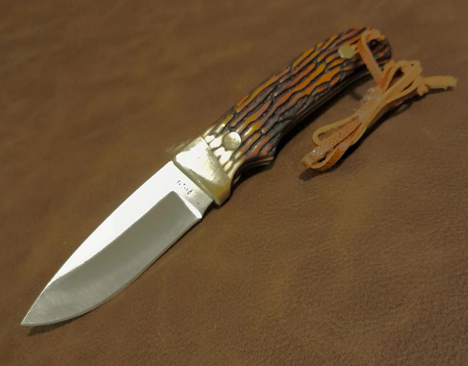 Faca de acampamento Schrade Uncle Henry Hunter mini com bainha de cinto e cabo Staglon - Imagem 3 de 4