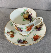 Vintage Royal Chelsea Tea Cup saucer Bone English China Fruit Tree Apple
