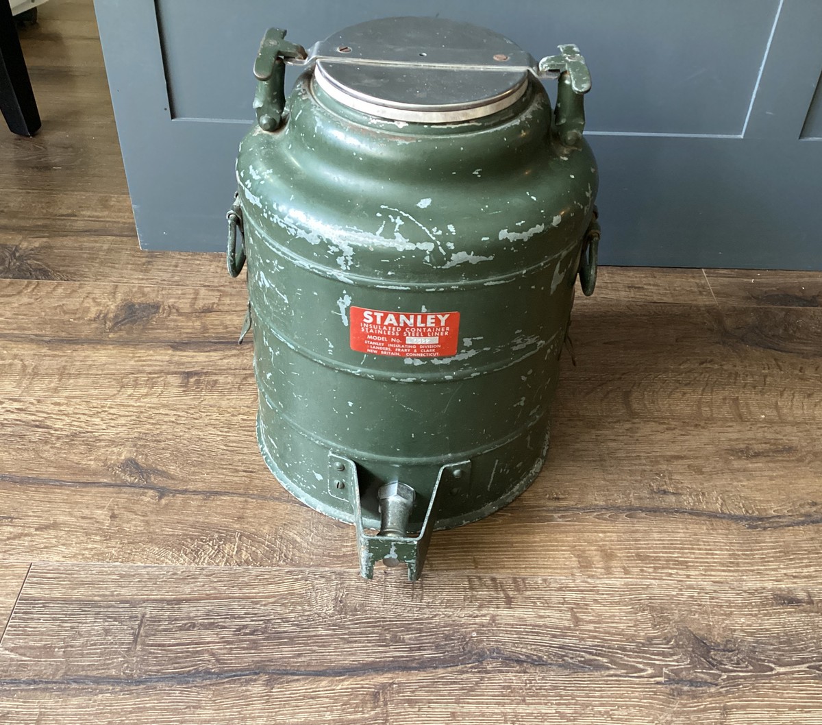RARE VINTAGE STANLEY INSULATED CONTAINER MODEL 3322 FREE SHIP | eBay