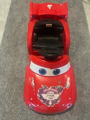 Cars 2 Lightning McQueen Power Wheels (single seat child ride-on)