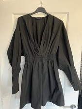 PLT Black Size 6 Women’s V Neck A-line Dress With Scrunch Waist And Wrist Detail