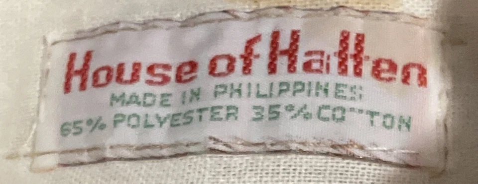 Medias de Navidad House Of Hatten con cuentas de encaje satinado perdiz en un pero Foto 4 de 4