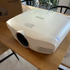 Epson EH-TW9300W 3LCD 16:9 2160p 2500lm Wi-Fi HDMI Projector White