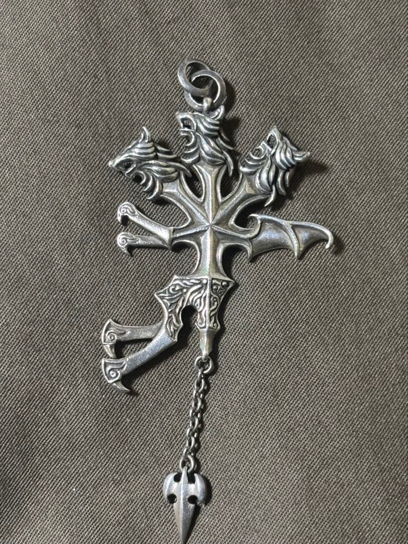 Final Fantasy Dirge of Cerberus Silver Necklace Pendant Top Rare