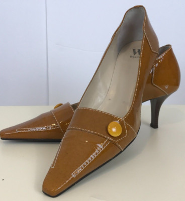 Werner Women 9M Leather Pointy Shoes Lacquered Yellow Mustard Kitten Heel Brazil
