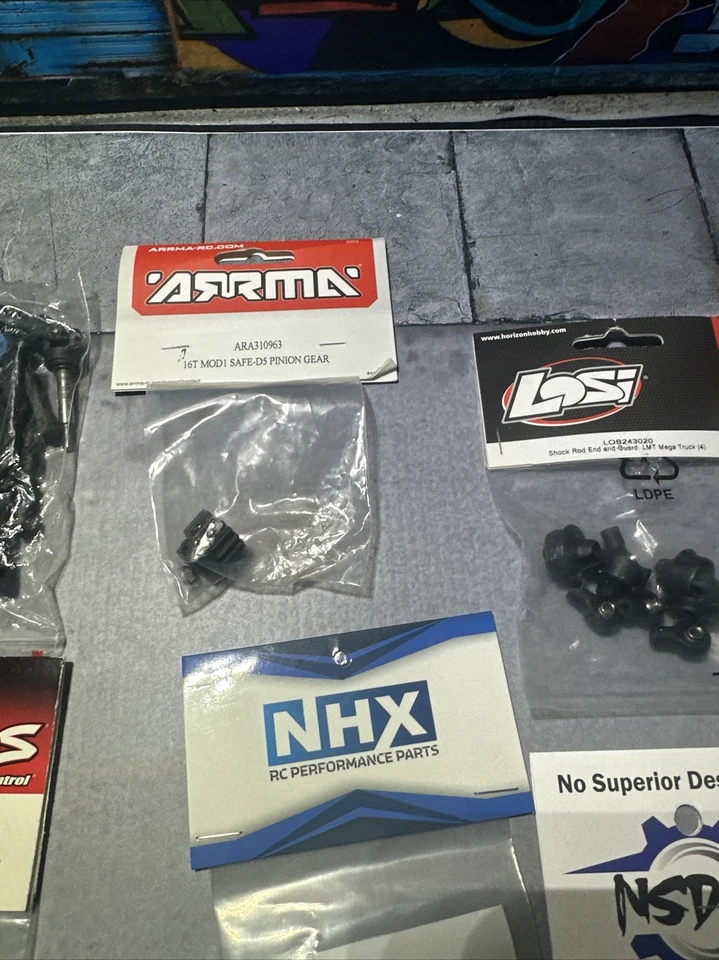 Traxxas And Other RC Car Parts Lot Spare Parts Upgrades New In Package - Image 4 of 4