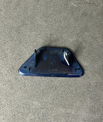 Genuine BMW 5 Series (f10 F11) 2011 Light Washer Cap Cover 