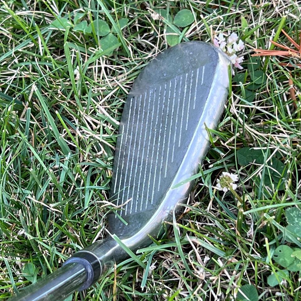 Tour Edge Redwing Classic MW Wedge Benet Academy Right Hand Regular Steel Shaft - Image 4 of 4