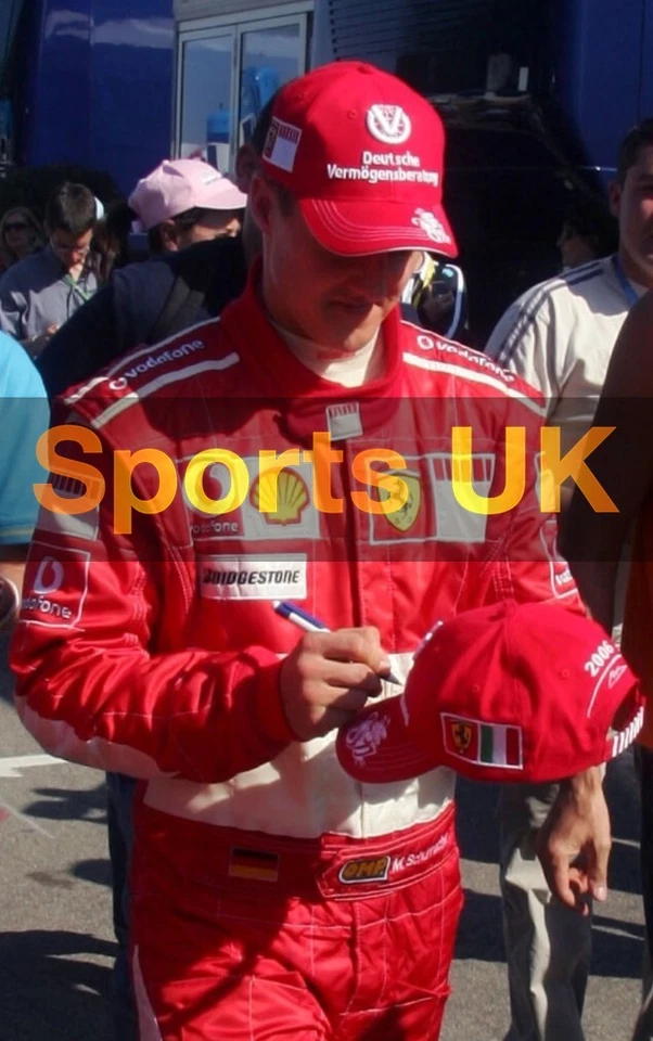 MICHAEL SCHUMACHER SIGNED 2006 F1  CAP - helmet - shirt - PROOF - Image 4 of 4