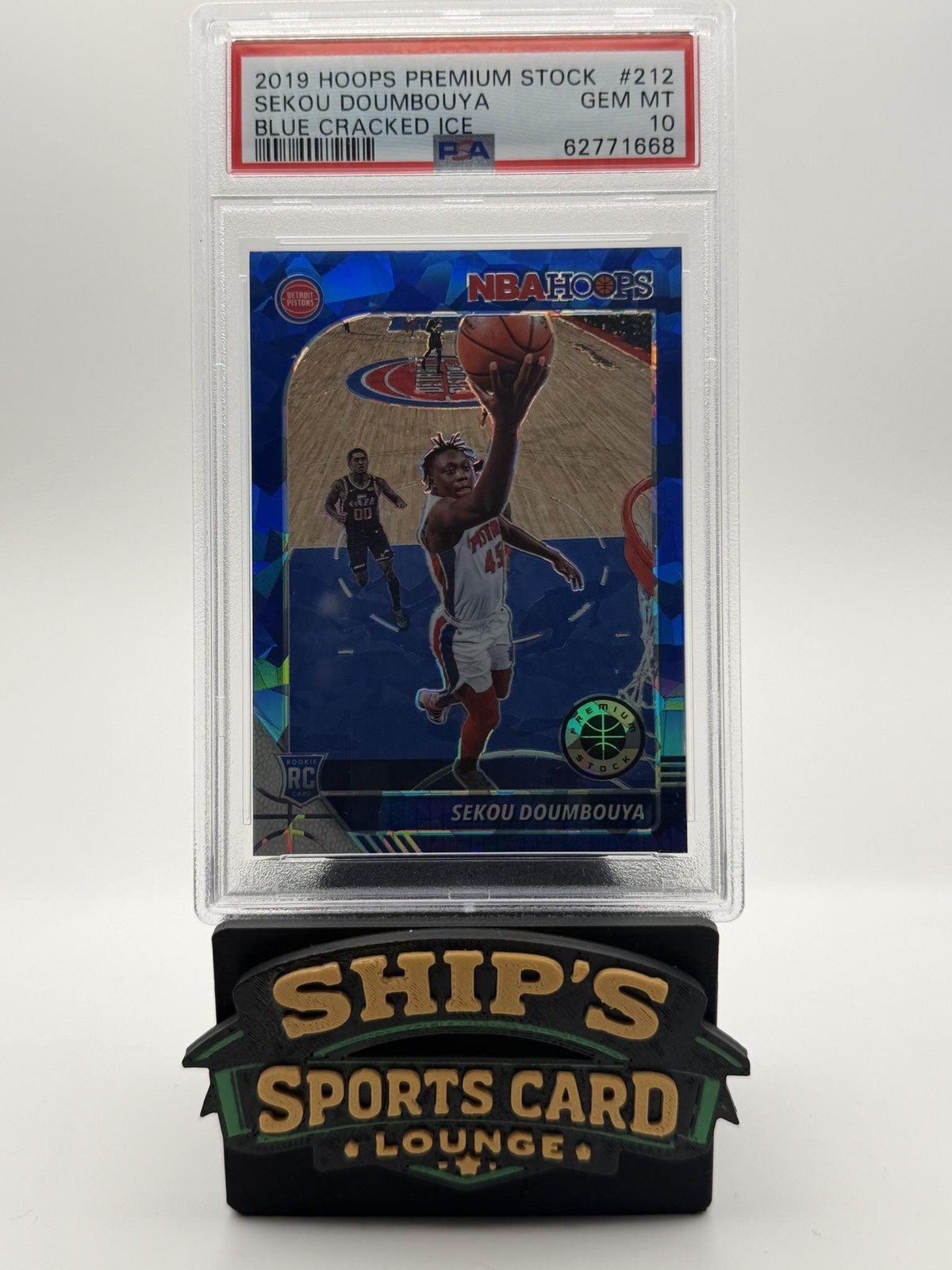 Sekou Doumbouya Rookie Prizms Blue Cracked Ice PSA 10 2019-20 Hoops #212