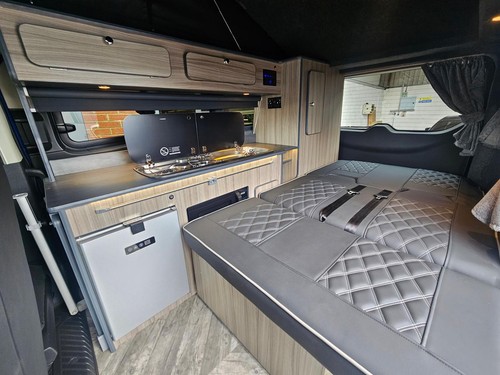 2018 FORD TRANSIT TOURNEO CUSTOM 310 **CAMPERVAN** - Picture 4 of 10