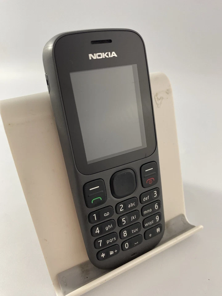 Nokia 100 Grey Orange Network 1.8" FM Radio Torch Mobile Phone Incomplete - Image 3 of 4