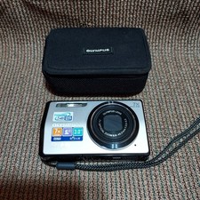 Olympus Stylus 7000 and case Working