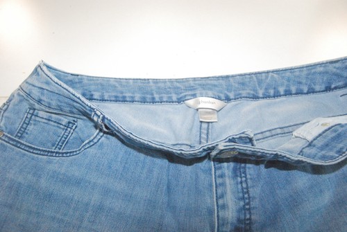 C J Banks Jeans Pants Blue Denim 5 Pockets Embroidered Back Pockets Womens 18W - Picture 3 of 5