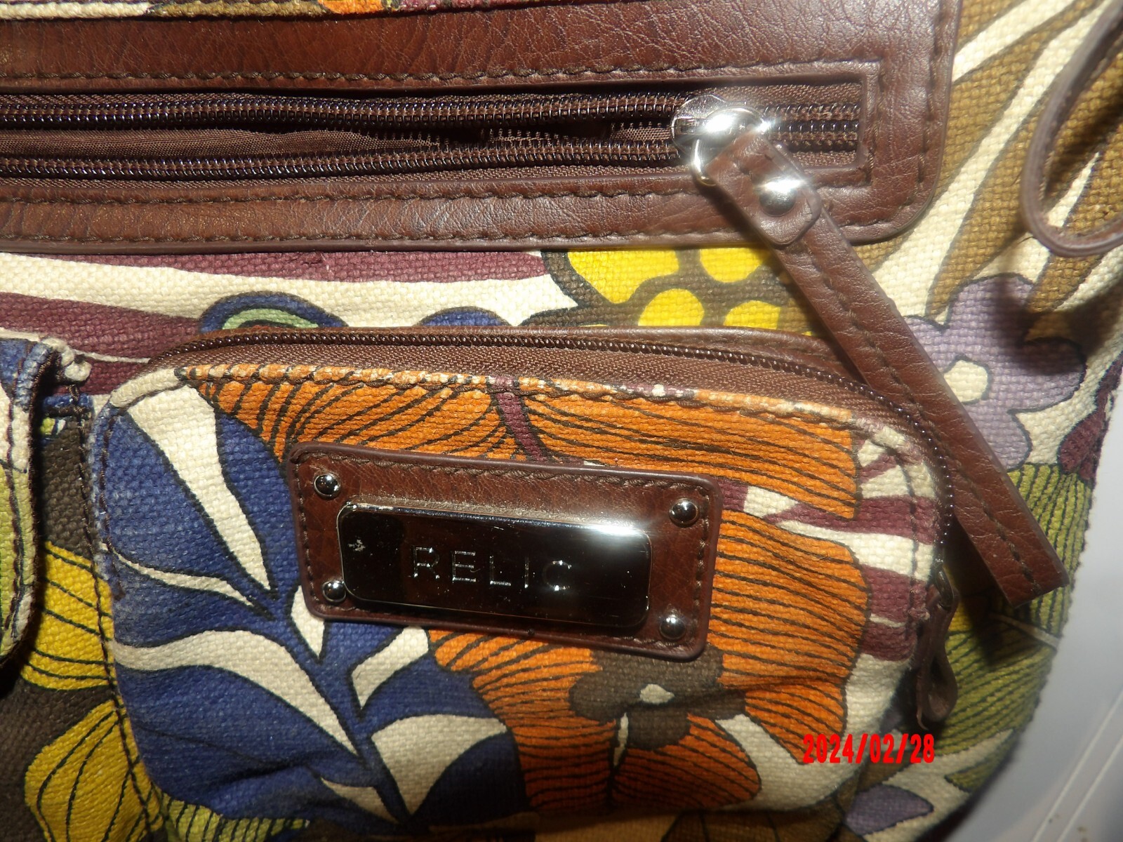 Picture 3 of 4