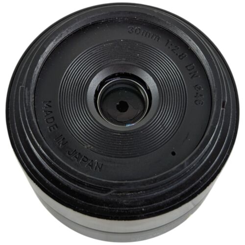 Sigma 30mm f/2.8 DN Art Standard Lens For Sony E Mount w/ Caps, Hood - Picture 4 of 8