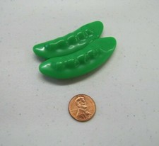 Bright Green Pea Pods Faux Pretend Play Vegetable Food Piece Part Kid Kitchen