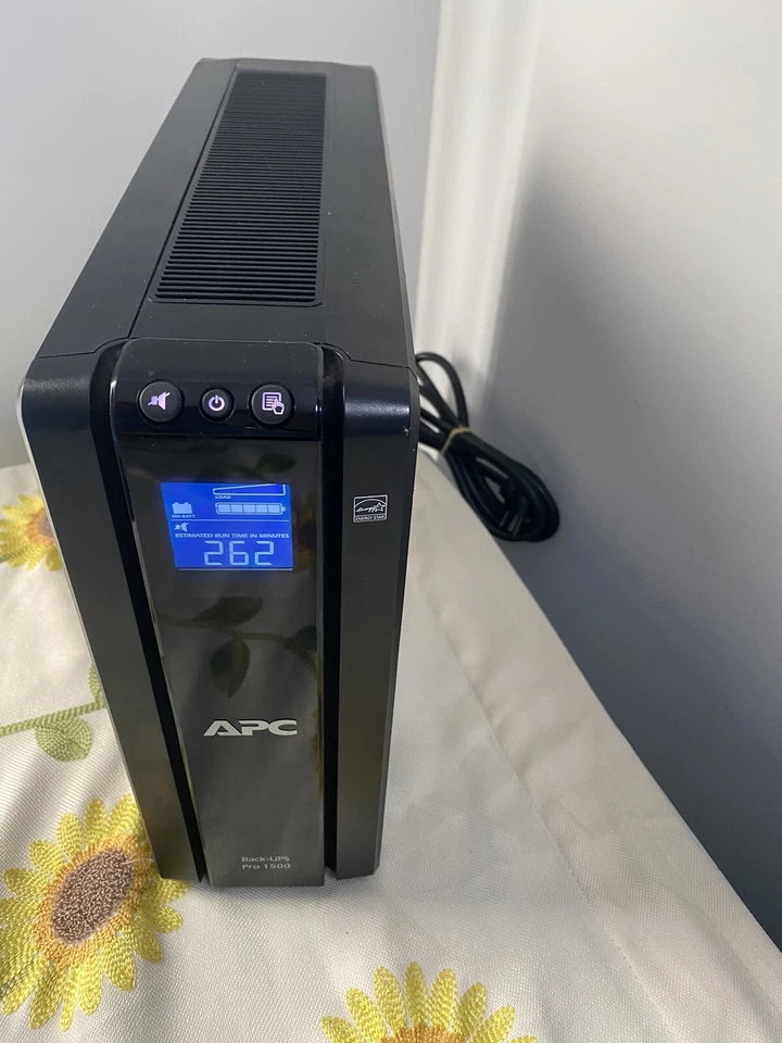 APC BR1500G Back-UPS Pro 1500 VA 10 outlets cut Power wire with OEM APC Battery - Image 2 of 4