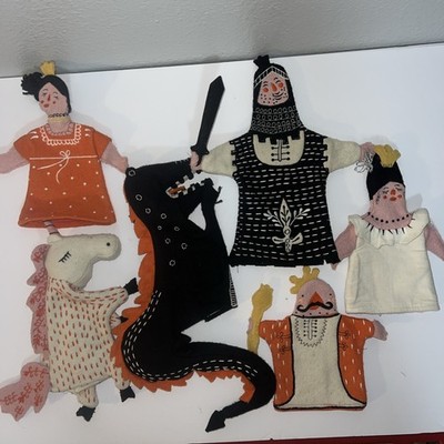 Crate & Kids Land of Nod collection 6 Puppets