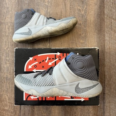 Nike Kyrie 2 Omega Grey Blue Irving Size 11 Sneakers Shoes w/ Box 819583-004