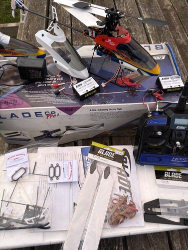 E-Flite Blade cp pro 2 Helicopter Transmitter and Boxed - Picture 8 of 8