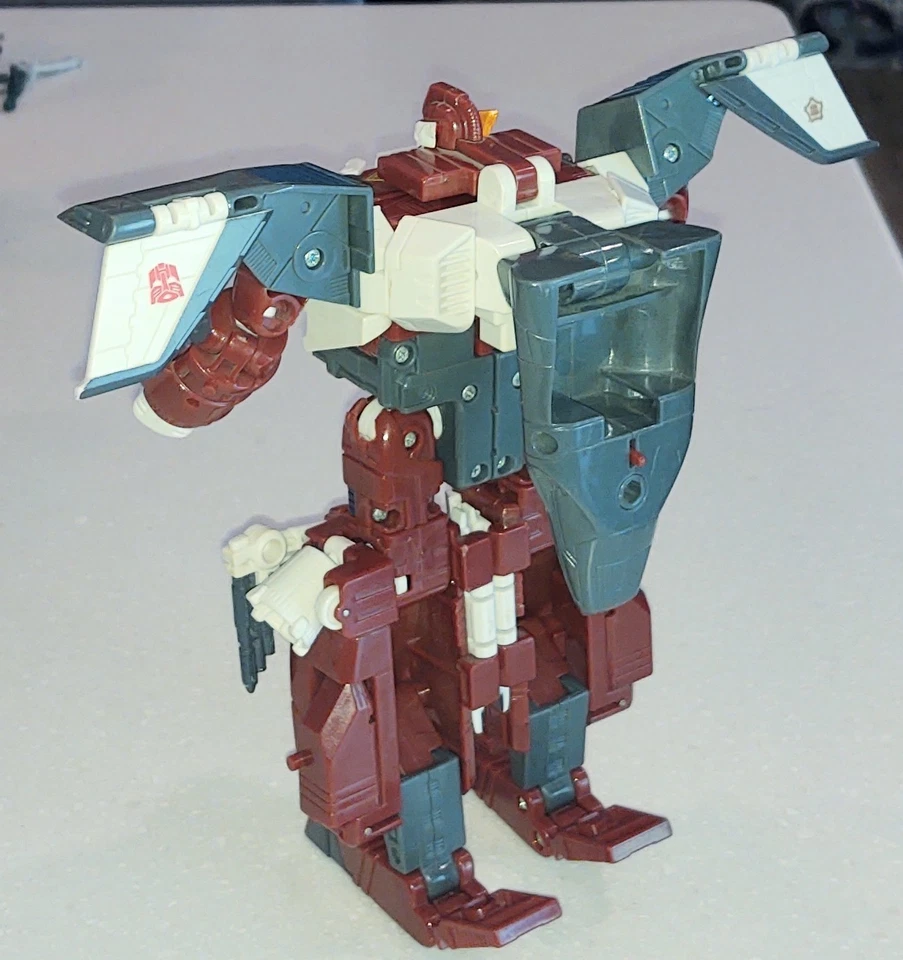 Transformers Energon Jetfire 2004 Mega Figure (No Gun) - Image 4 of 4