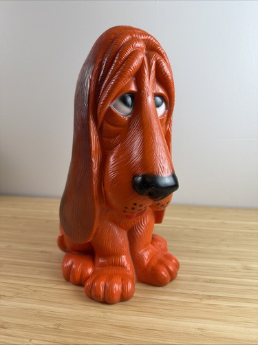 Vintage 1971 T. Holmes Co Red Basset Hound Sad Dog Plastic 13" Bank
