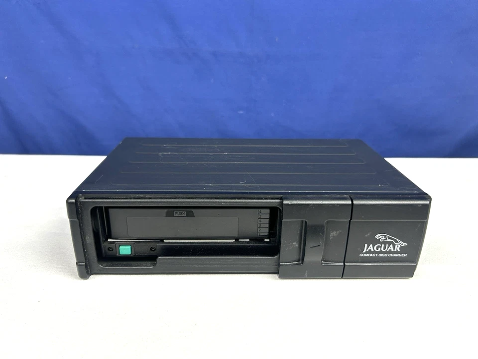 1997 - 2006 JAGUAR XJR XJ8 XK8 XKR PLAS X100 6X CD CHANGER LNF4160AA - Image 4 of 4