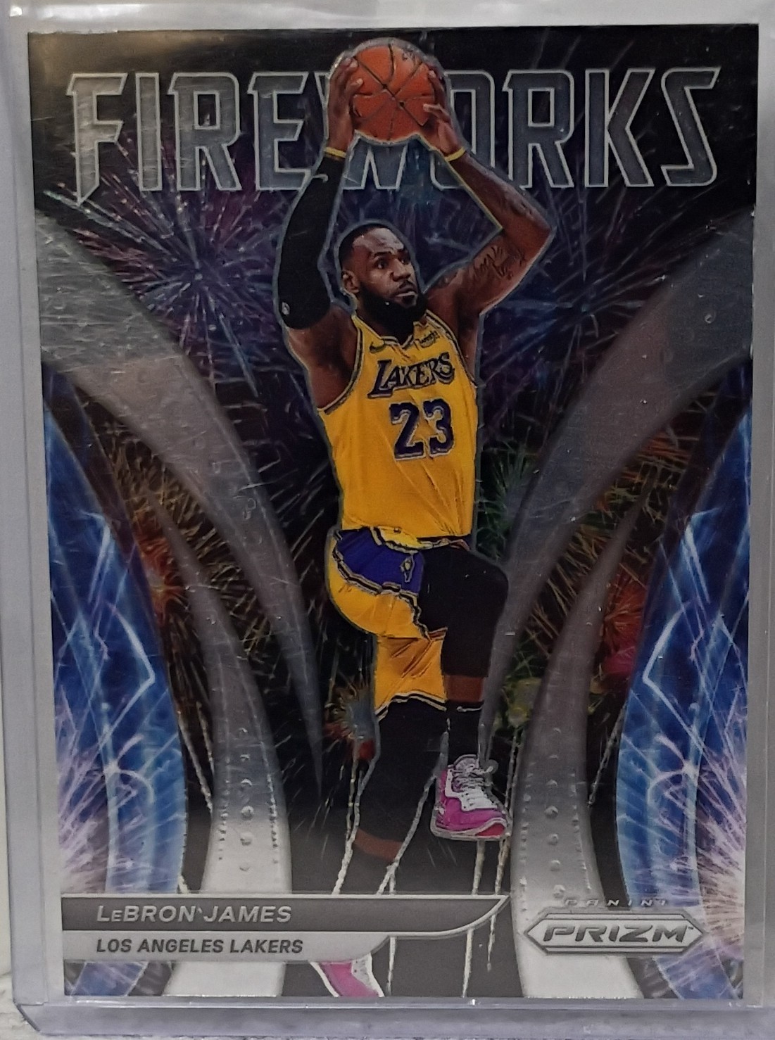2021  PRIZM FIREWORKS 1 LeBRON JAMES