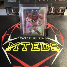 Cade Otton 2025 Topps Chrome Refractor