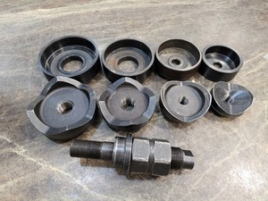Greenlee 2-1/2" - 4" Conduit Knockout Punch Die Set 5004175  5004180 5004653