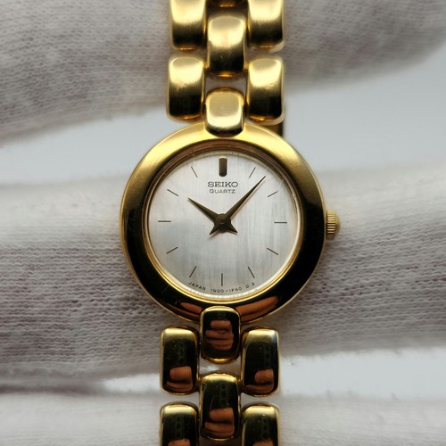 Seiko Ladies Gold Tone w/ Mother of Pearl Dial Quartz Watch 1N00-0D79
