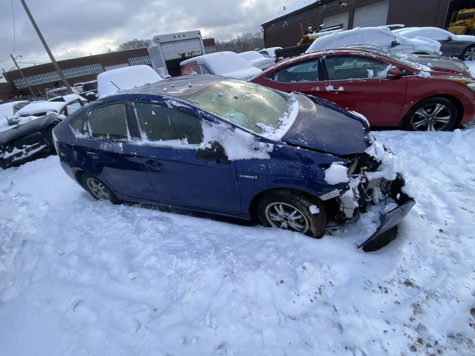 Conjunto de filtro de aire usado se adapta a: Toyota Prius Prius 2011 enchufable VIN DP 7º y 8 Foto 4 de 4