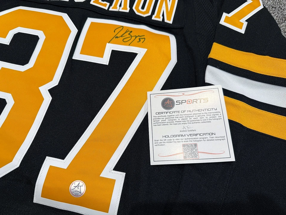 Camiseta autografiada firmada por Patrice Bergeron Boston Bruins con certificado de autenticidad AJ Sports 50 Foto 2 de 4