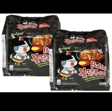 SAMYANG KOREAN SPICY HOT CHICKEN RAMEN NOODLES HALAL - 2packs (10 Pieces)