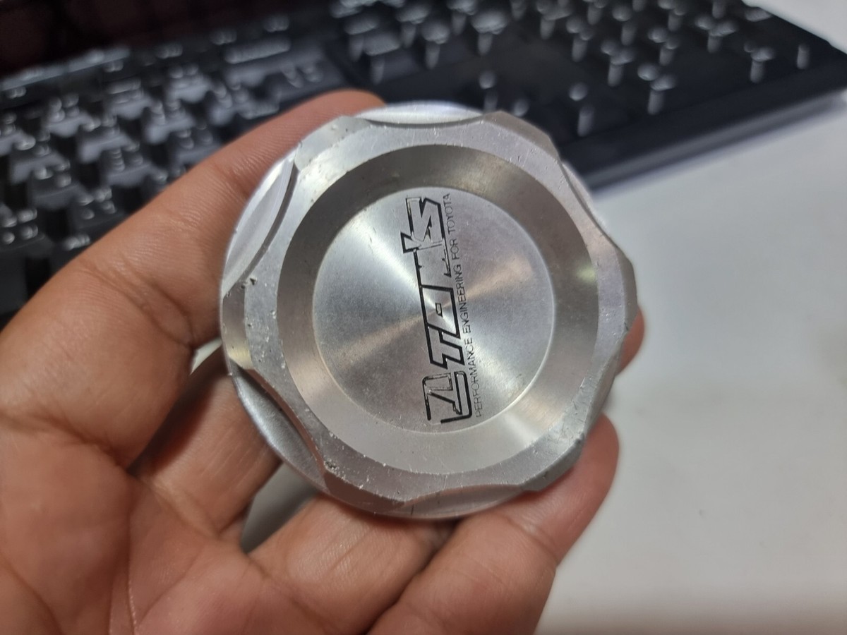 Oil Lifter ホワイト Rare Tom's Toms Oil Filler Cap 2JZ 1JZ SUPRA JZA80 JZX100