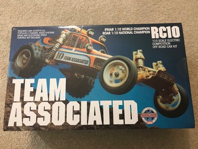 Team Associated RC10 Classic Kit NIB Re 