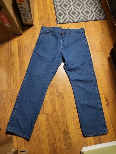 Round House Jeans Blue Straight Leg 40" X 32" New Made In USA 🇺🇸 - Picture 3 of 7