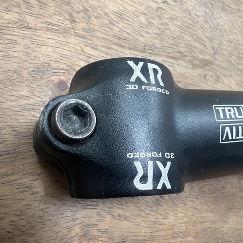 Truvativ XR 3D Forged Mountain Bike Threadless Stem 90mm 25.4mm 5° Black - Picture 2 of 11