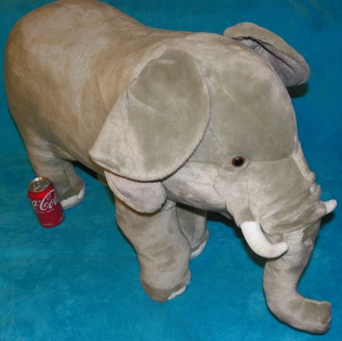Beyondo Rare! FAO Schwarz JUMBO Gray ELEPHANT Plush 23” Tall 45" Long - 第 1/11 張圖片